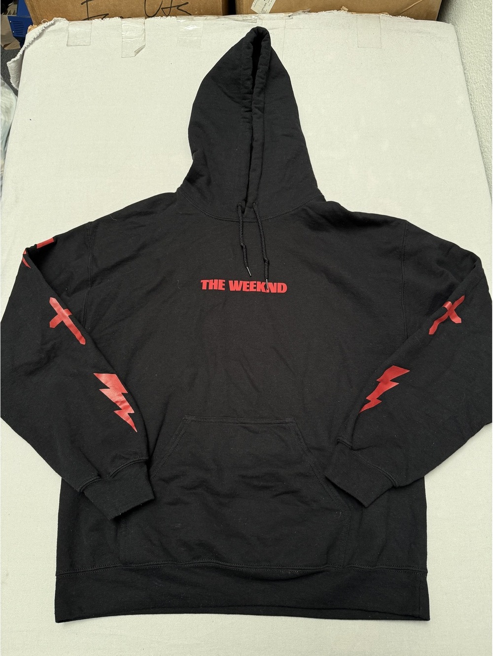 The Weeknd Starboy Cross Hoodie 28 X 22 - L